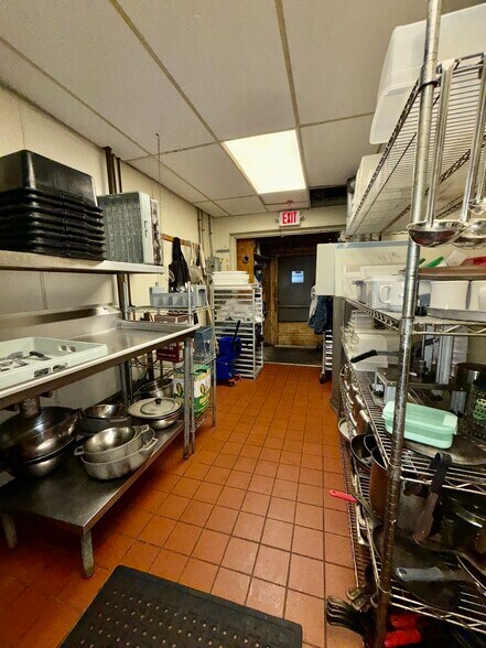 More Photos Of 1186 Worcester Rd, Framingham Hotel For Sale