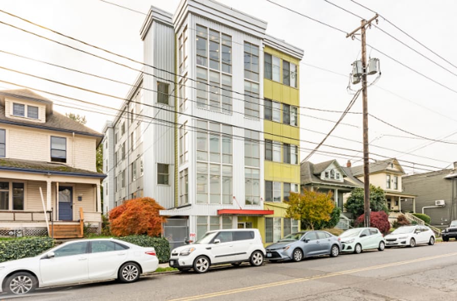More Photos Of 2250 NW Thurman St, Portland Apartments For Sale