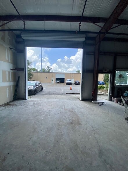 More Photos Of 2440 Lucy Branch Rd, Orange Park Warehouse For Lease