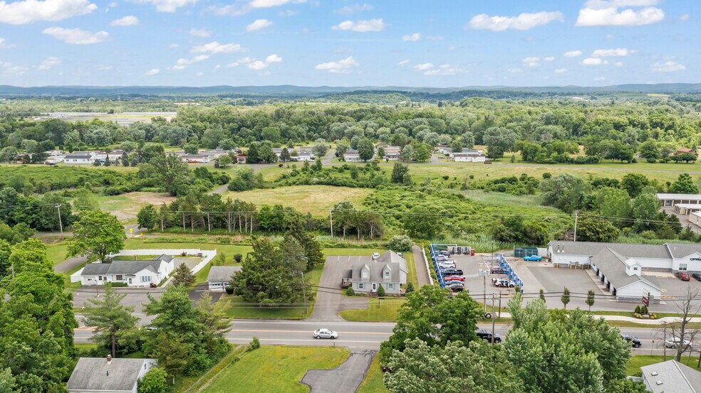 More Photos Of 322 Fairview Ave, Hudson Medical For Sale