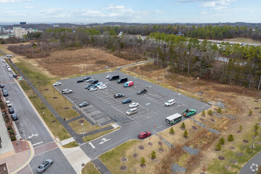 More Photos Of Fairfield Ridge Ave, Herndon Land For Lease