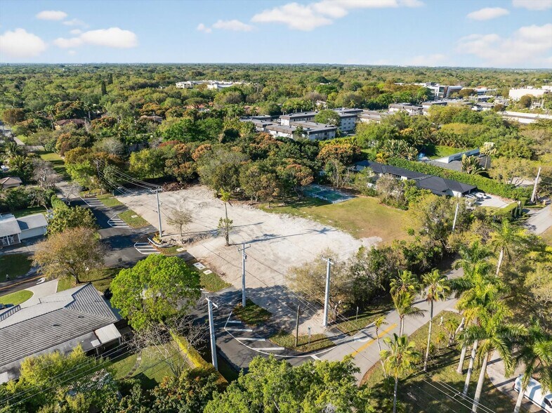 More Photos Of 9202 84th ave, Miami Land For Sale