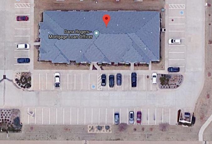 More Photos Of 1901 W 33rd St, Edmond Office Residential For Lease