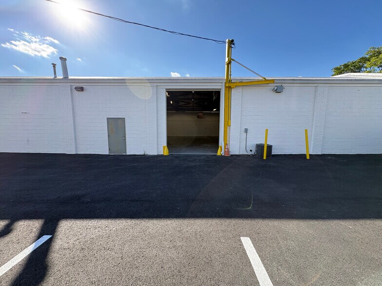 More Photos Of 815 Asbury Ave, Asbury Park Freestanding For Lease