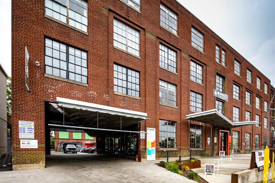 More Photos Of 1655 Dupont St, Toronto Flex For Lease