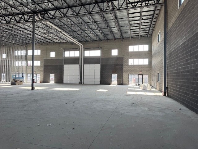 More Photos Of 1353 W 130 S, Orem Manufacturing For Lease