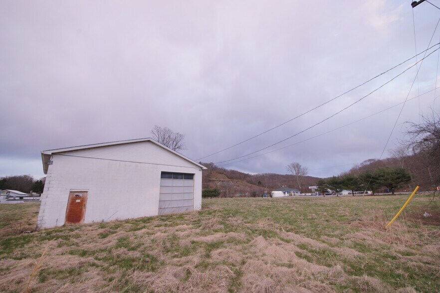 More Photos Of 4497 Ohio River Rd, Huntington Land For Sale