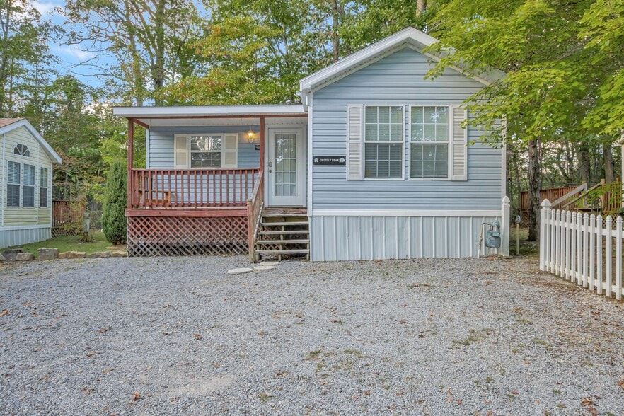 More Photos Of 11845 US 41 St, Monteagle Trailer Camper Park For Sale