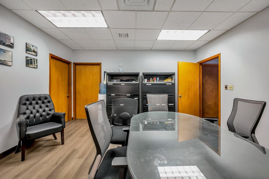 More Photos Of 373 High St, Wilkes Barre Manufacturing For Lease