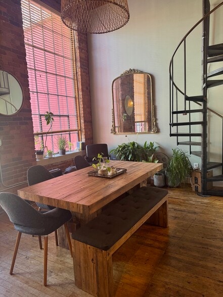 More Photos Of 2108 South Blvd, Charlotte Loft Creative Space For Sale