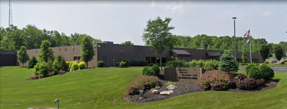 More Photos Of 230 Industrial Dr, Franklin Manufacturing For Sale