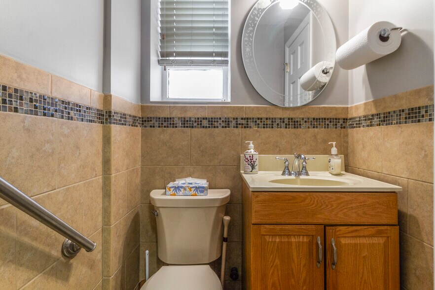 More Photos Of 98120 Queens Blvd, Rego Park Apartments For Sale