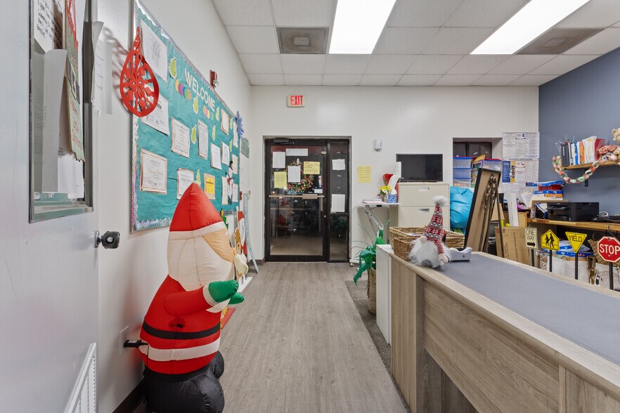 More Photos Of 11376 Three Rivers Rd, Gulfport Daycare Center For Sale