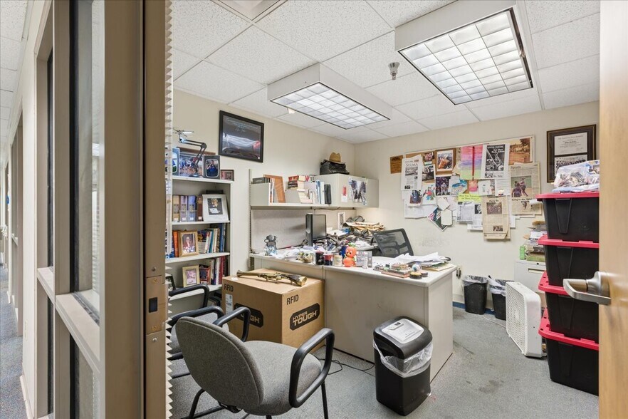 More Photos Of 1609 W 1st North St, Morristown Loft Creative Space For Sale