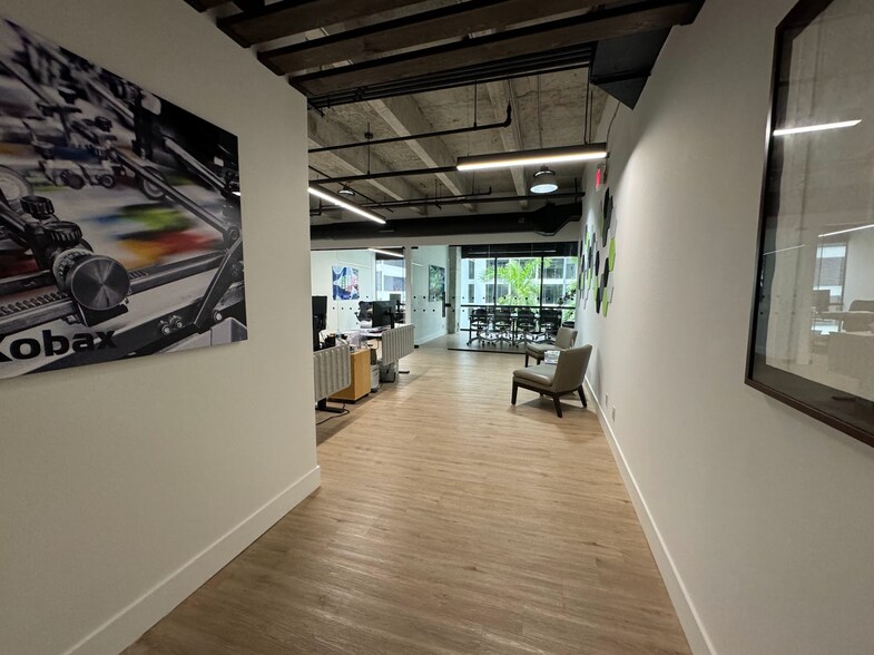 More Photos Of 1200 Brickell Ave, Miami Office For Sale