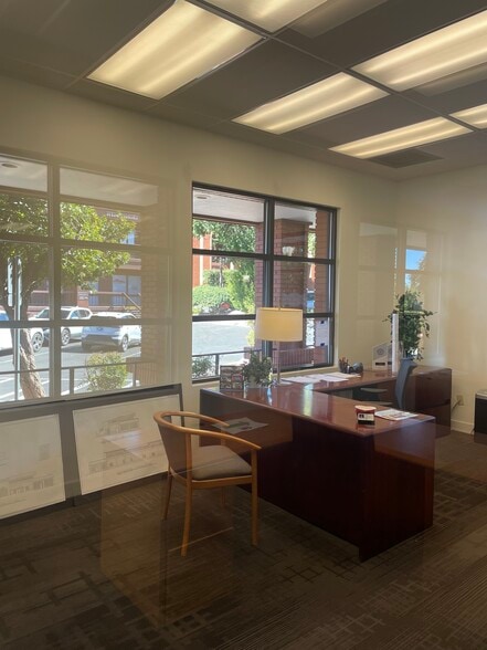 More Photos Of 1771 W State Route 89A, Sedona Storefront Retail Office For Lease