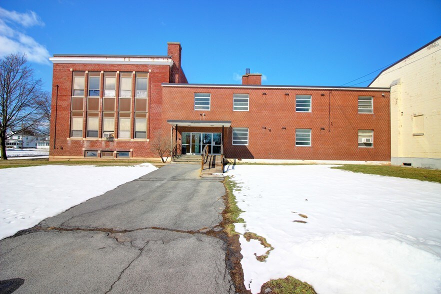 More Photos Of 81 W Bayard St, Seneca Falls Office Residential For Sale