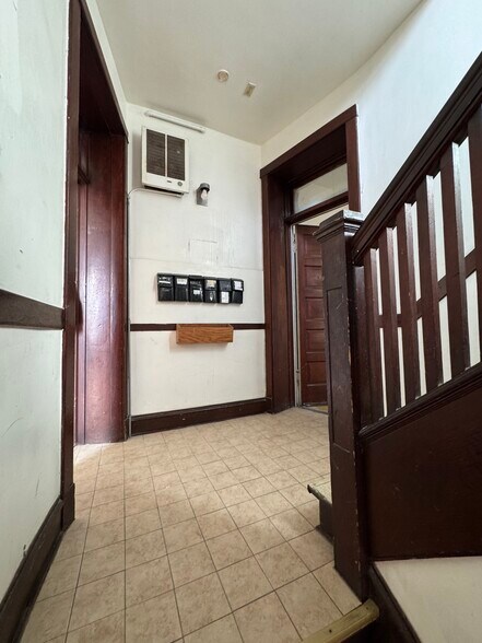 More Photos Of 2744 S Millard Ave, Chicago Apartments For Sale