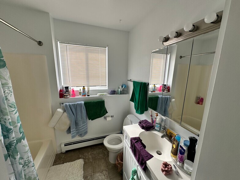 More Photos Of 1620 Kelby Dr, Billings Apartments For Sale