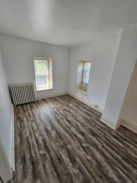 More Photos Of 201 Rochelle Ave, Philadelphia Multifamily For Sale