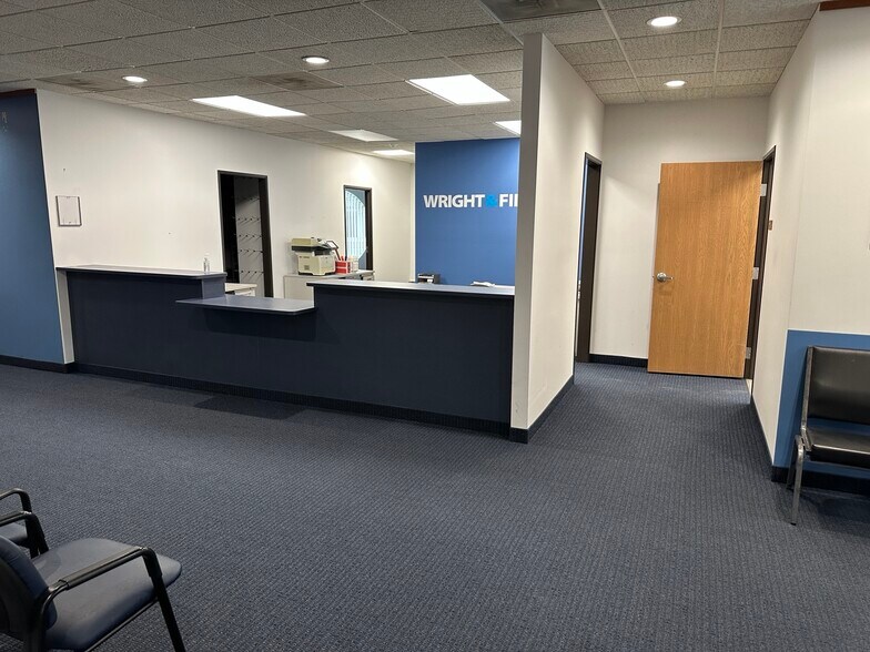 More Photos Of 834 King Hwy, Kalamazoo Office For Lease