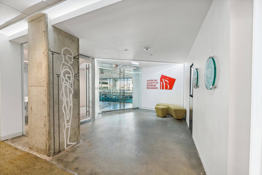 More Photos Of 1152 15th St NW, Washington Office For Lease