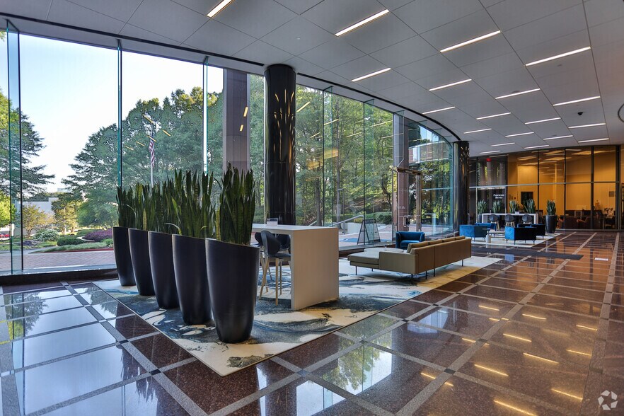 More Photos Of 1000 Parkwood Cir SE, Atlanta Office For Lease