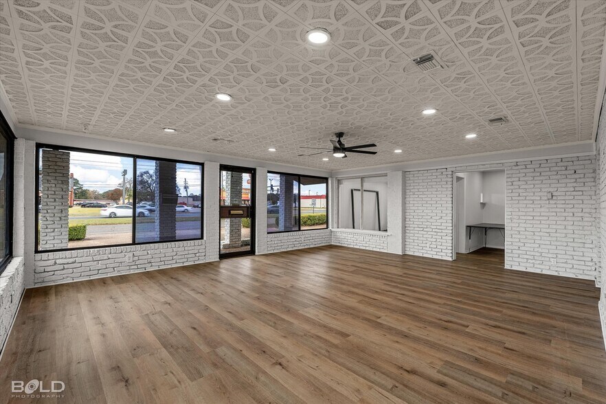 More Photos Of 9099 Mansfield Rd, Shreveport Healthcare For Sale