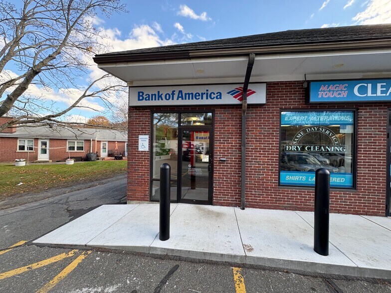 More Photos Of 199-215 Essex St, Beverly Freestanding For Lease