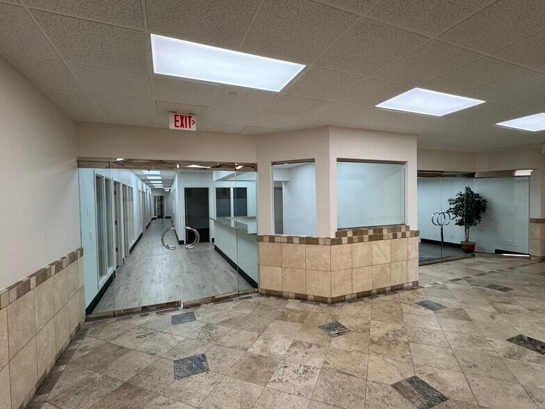 More Photos Of 5905 S Virginia St, Reno Office For Lease