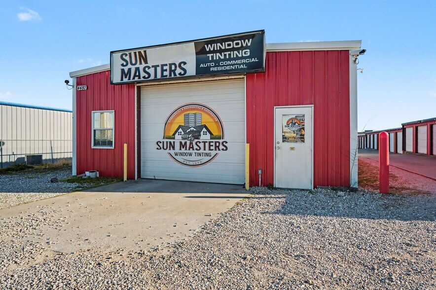 Primary Photo Of 4480 E Interstate 30, Rockwall Self Storage For Lease