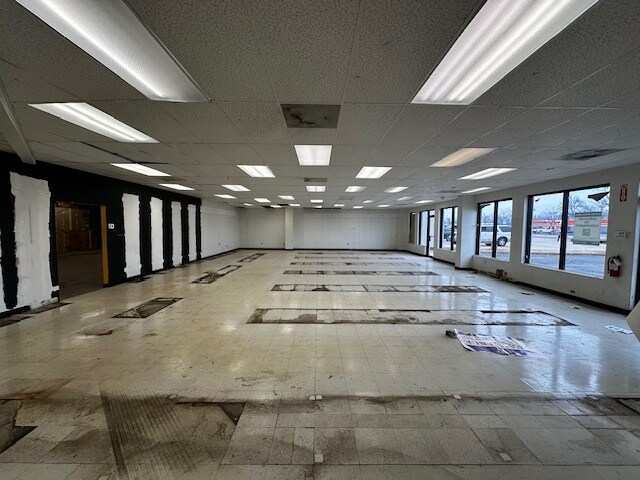 More Photos Of 113 W Broadway St, West Memphis Freestanding For Lease