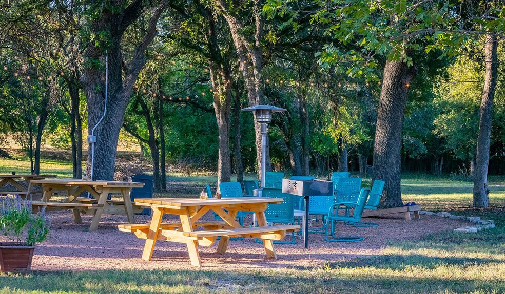 More Photos Of 14818 US-290 E, Stonewall Hotel For Sale