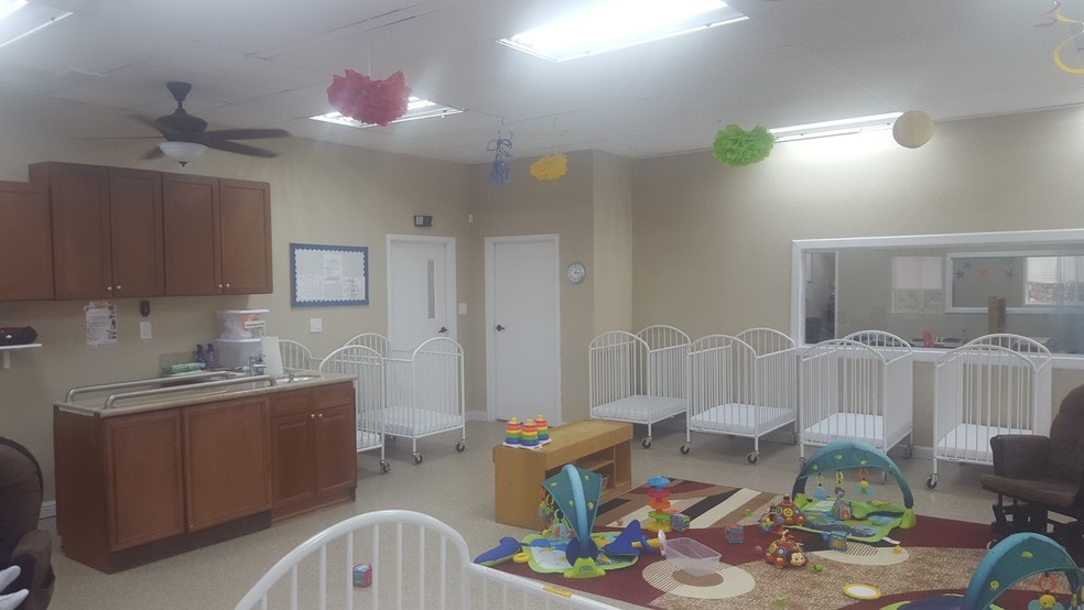 More Photos Of 2755 Flat Shoals Rd, College Park Daycare Center For Sale