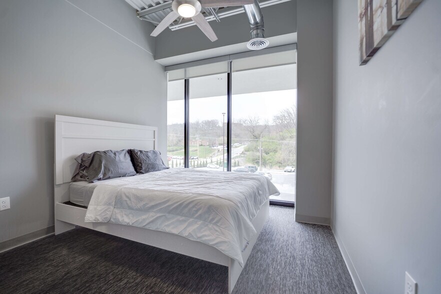 More Photos Of 603 East St, Parkville Multifamily For Sale