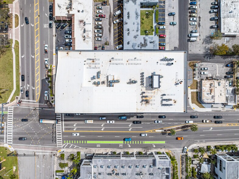 More Photos Of 800 N Federal Hwy, Hallandale Beach Office For Sale