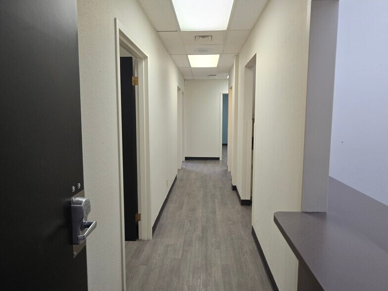 More Photos Of 4201 Camp Bowie Blvd, Fort Worth Medical For Lease