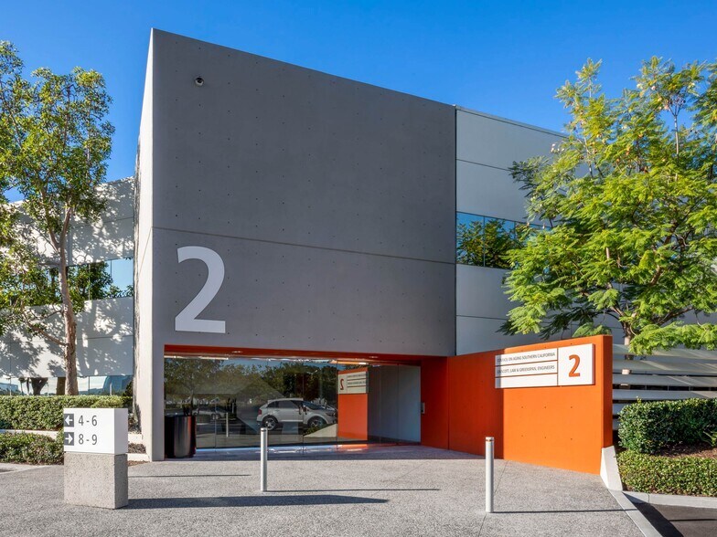 More Photos Of 2 Executive Cir, Irvine Unknown For Lease