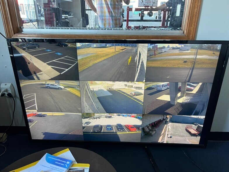 More Photos Of 5133 S Campbell Ave, Springfield Storefront Retail Office For Sale