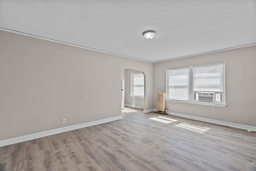 More Photos Of 807 Clara Ave, Saint Louis Apartments For Sale