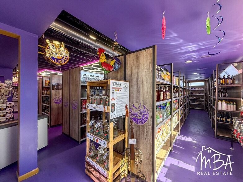 More Photos Of 1505 E Kansas Ave, Garden City Restaurant For Sale