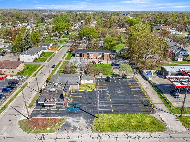 Primary Photo Of 35676 Van Born Rd, Wayne Restaurant For Sale