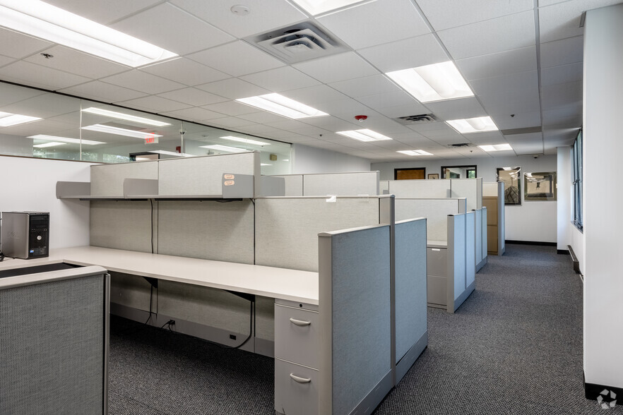 More Photos Of 619 E Palisade Ave, Englewood Cliffs Office For Lease