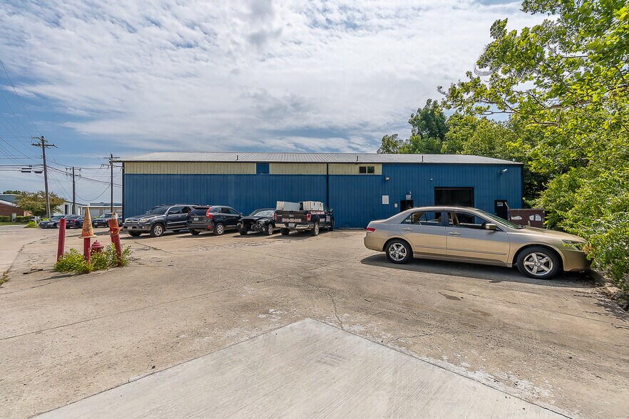 More Photos Of 3190 Profit Dr, Fairfield Warehouse For Lease