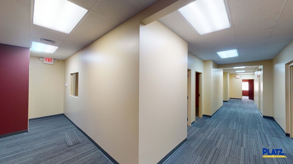 More Photos Of 7206 Market St, Boardman Office For Sale