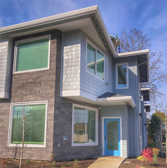 More Photos Of 7025-7045 N Mohawk Ave, Portland Multifamily For Sale