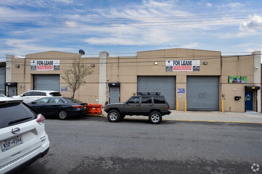 More Photos Of 9720 99th St, Ozone Park Service For Lease