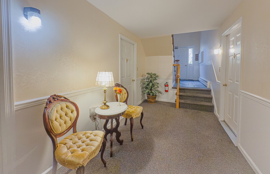 More Photos Of 4622 Grandin Rd, Roanoke Apartments For Sale