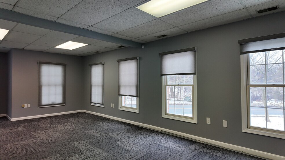 More Photos Of 5090-5096 Dorsey Hall Dr, Ellicott City Medical For Lease