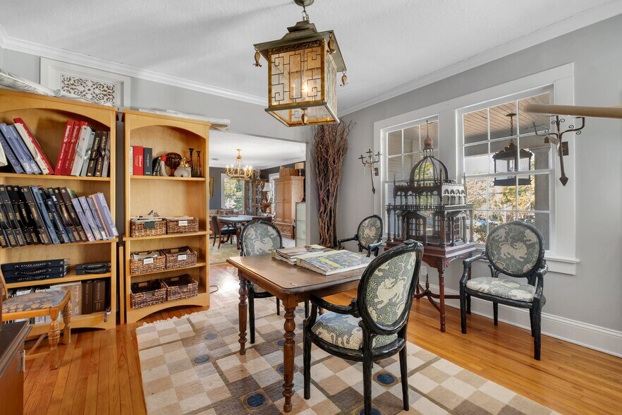 More Photos Of 231 E 5th Ave, Tallahassee Office For Sale